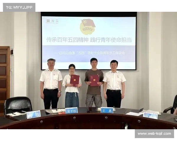 海港更衣室领袖奥斯卡诠释队长袖标的精神传承与责任担当 海港更衣室领袖奥斯卡诠释队长袖标的精神传承与责任担当